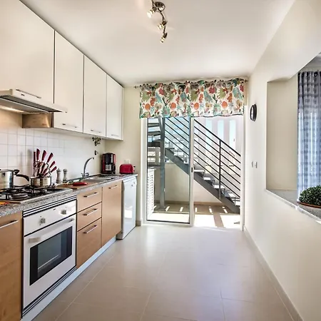 Azul-chic Penthouse With Sun Deck & Pool *