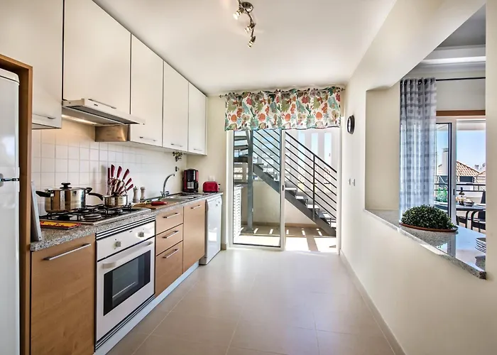 Azul-chic Penthouse With Sun Deck & Pool *