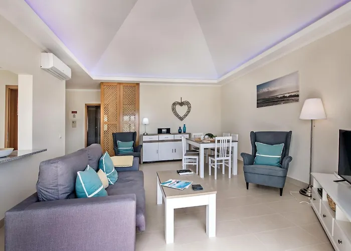 Azul-chic Penthouse With Sun Deck & Pool *