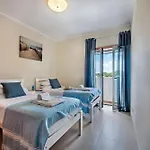 דירה Azul-chic Penthouse With Sun Deck & Pool