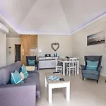 Azul-chic Penthouse With Sun Deck & Pool *